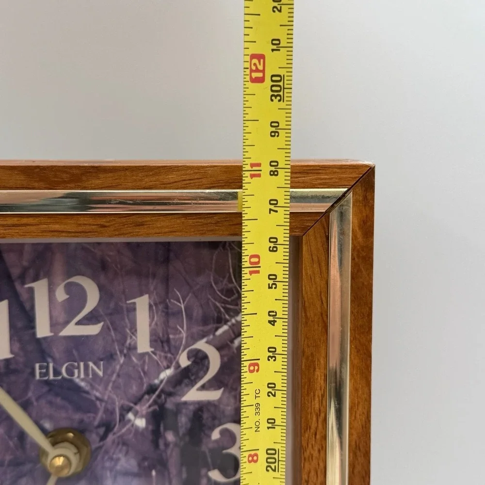 Elgin Quartz Wall Clock Deer Buck Hunting Scene Wood‎ Frame Lodge Cabin Decor